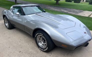 Chevrolet-corvette-silver-anniversary-1978-silver-1