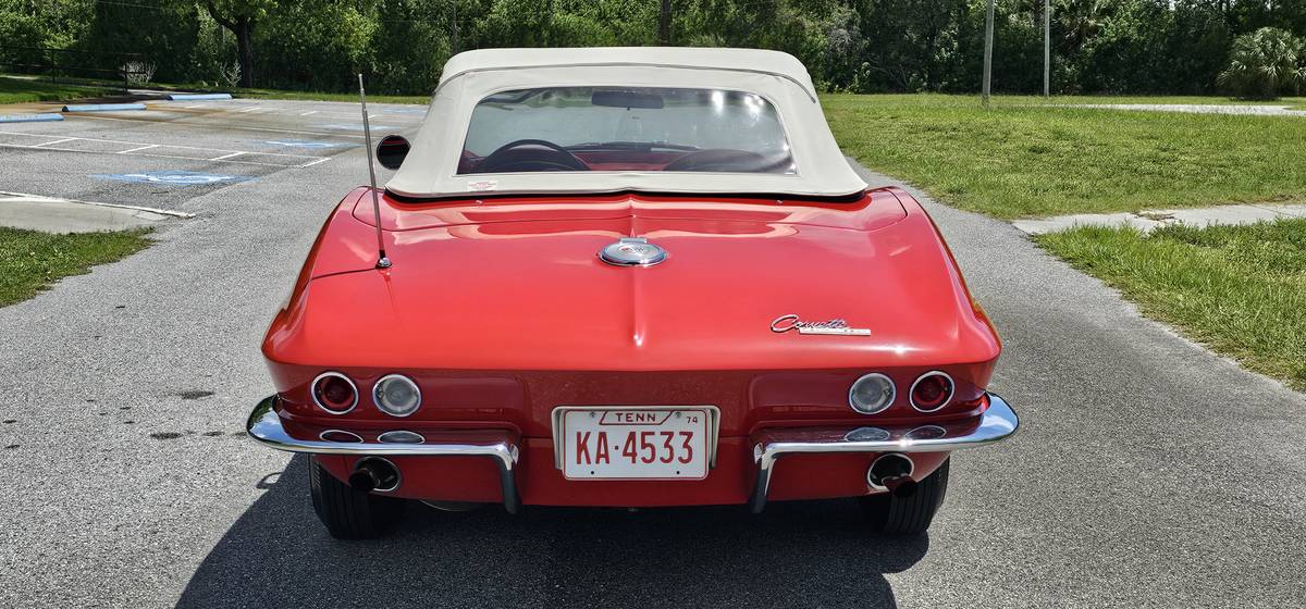 Chevrolet-corvette-stingray-1964-red-10