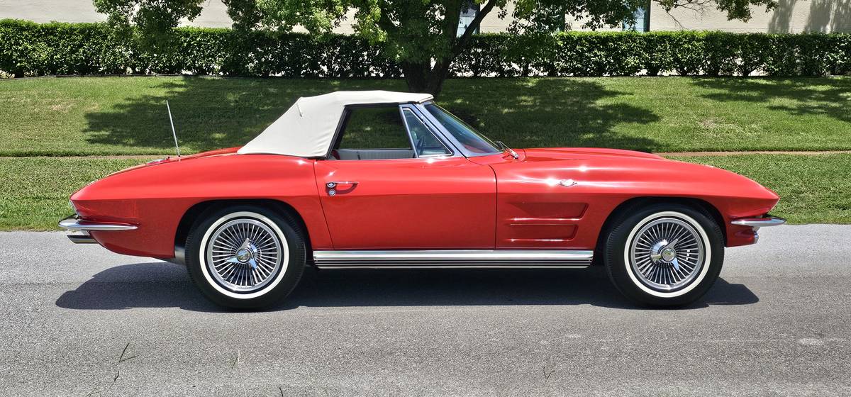 Chevrolet-corvette-stingray-1964-red-11