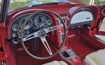 Chevrolet-corvette-stingray-1964-red-15