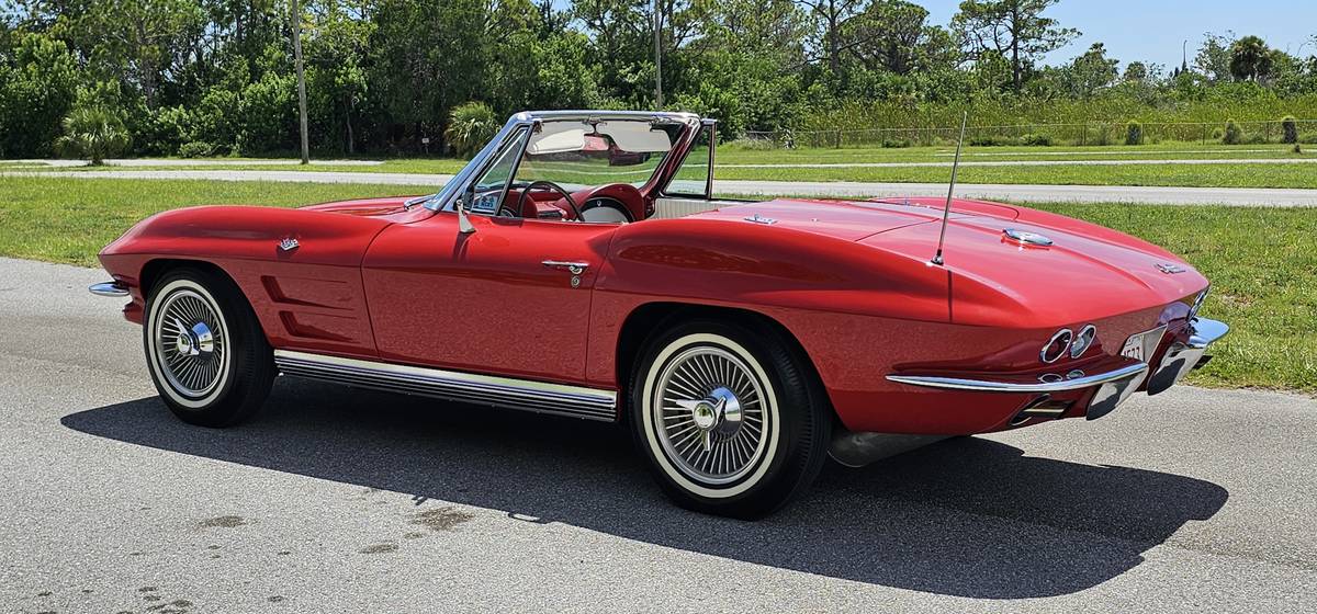 Chevrolet-corvette-stingray-1964-red-2