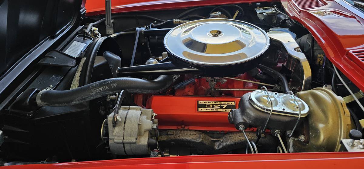 Chevrolet-corvette-stingray-1964-red-20