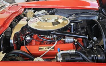 Chevrolet-corvette-stingray-1964-red-21