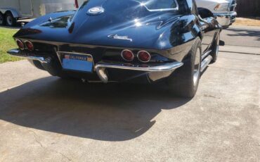Chevrolet-corvette-stingray-1965-black-3