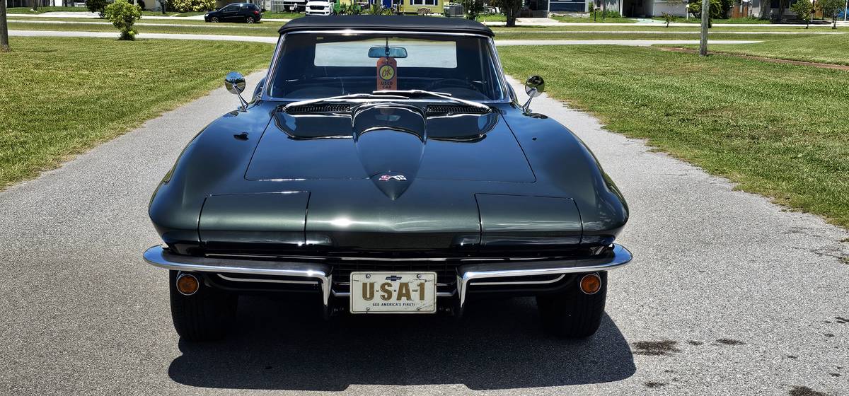 Chevrolet-corvette-stingray-1967-green-20