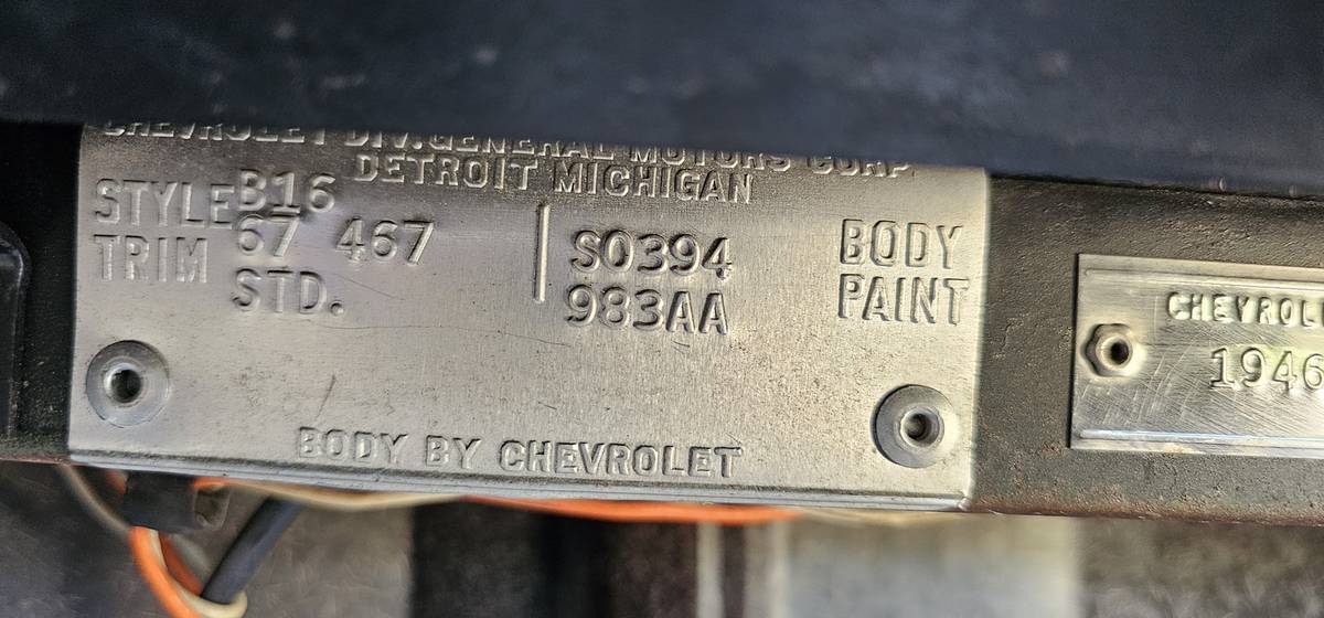 Chevrolet-corvette-stingray-1967-green-23