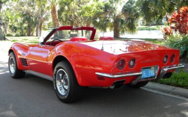 Chevrolet-corvette-stingray-1970-red-1
