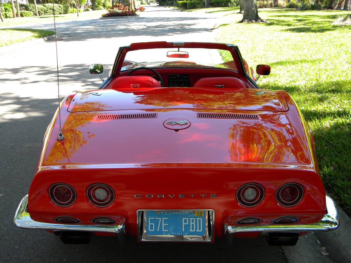 Chevrolet-corvette-stingray-1970-red-2