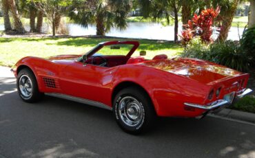 Chevrolet-corvette-stingray-1970-red-3