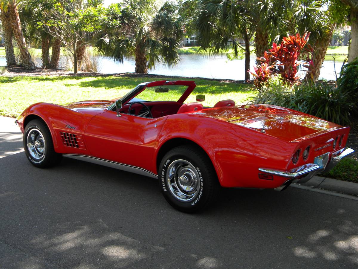 Chevrolet-corvette-stingray-1970-red-3