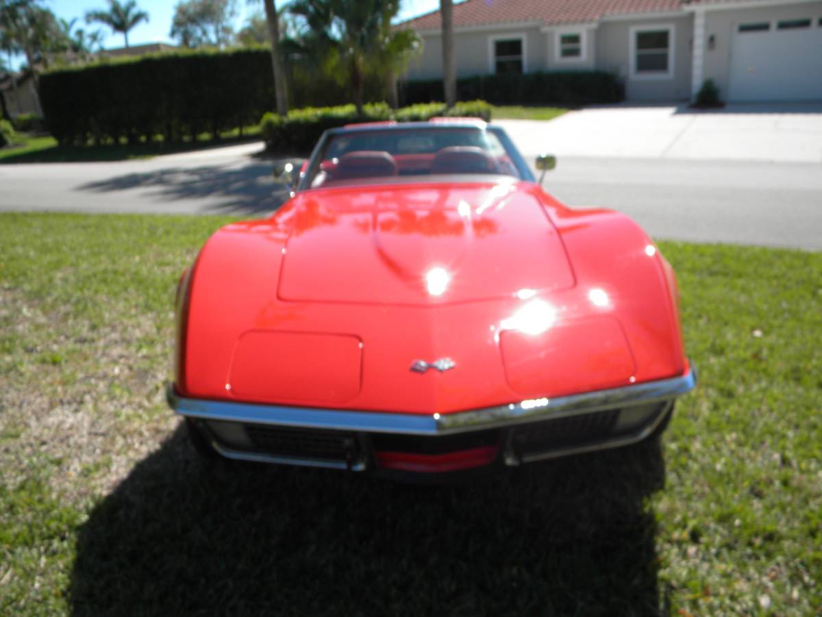 Chevrolet-corvette-stingray-1970-red-4