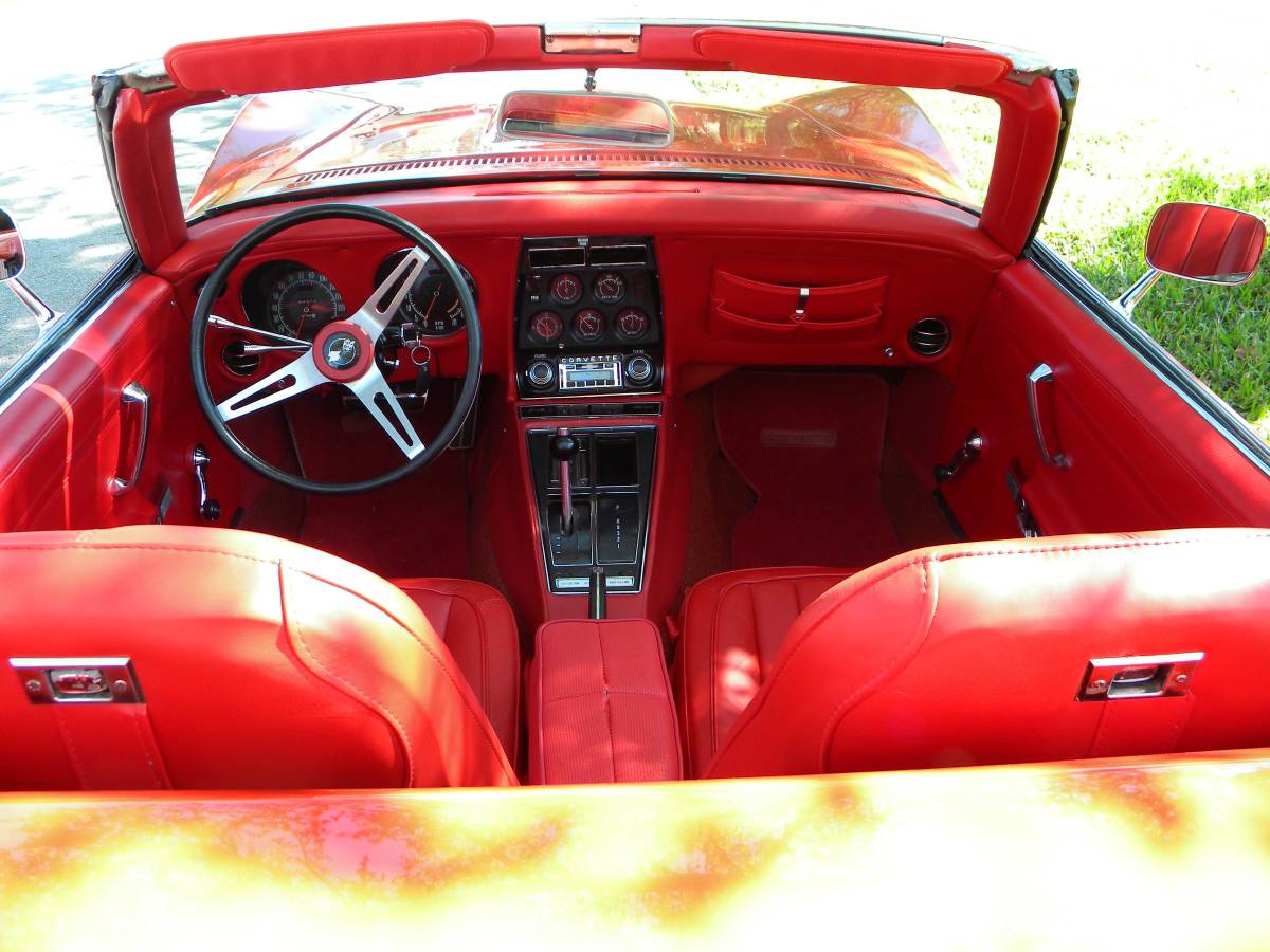 Chevrolet-corvette-stingray-1970-red-7