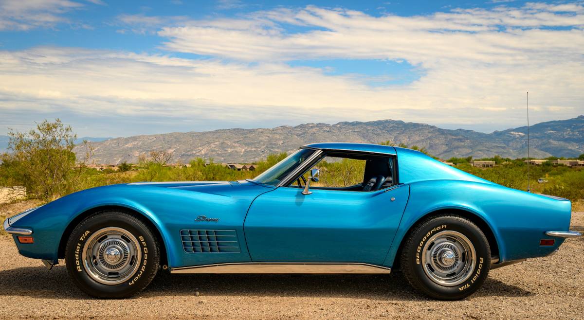 Chevrolet-corvette-stingray-1971-blue-5