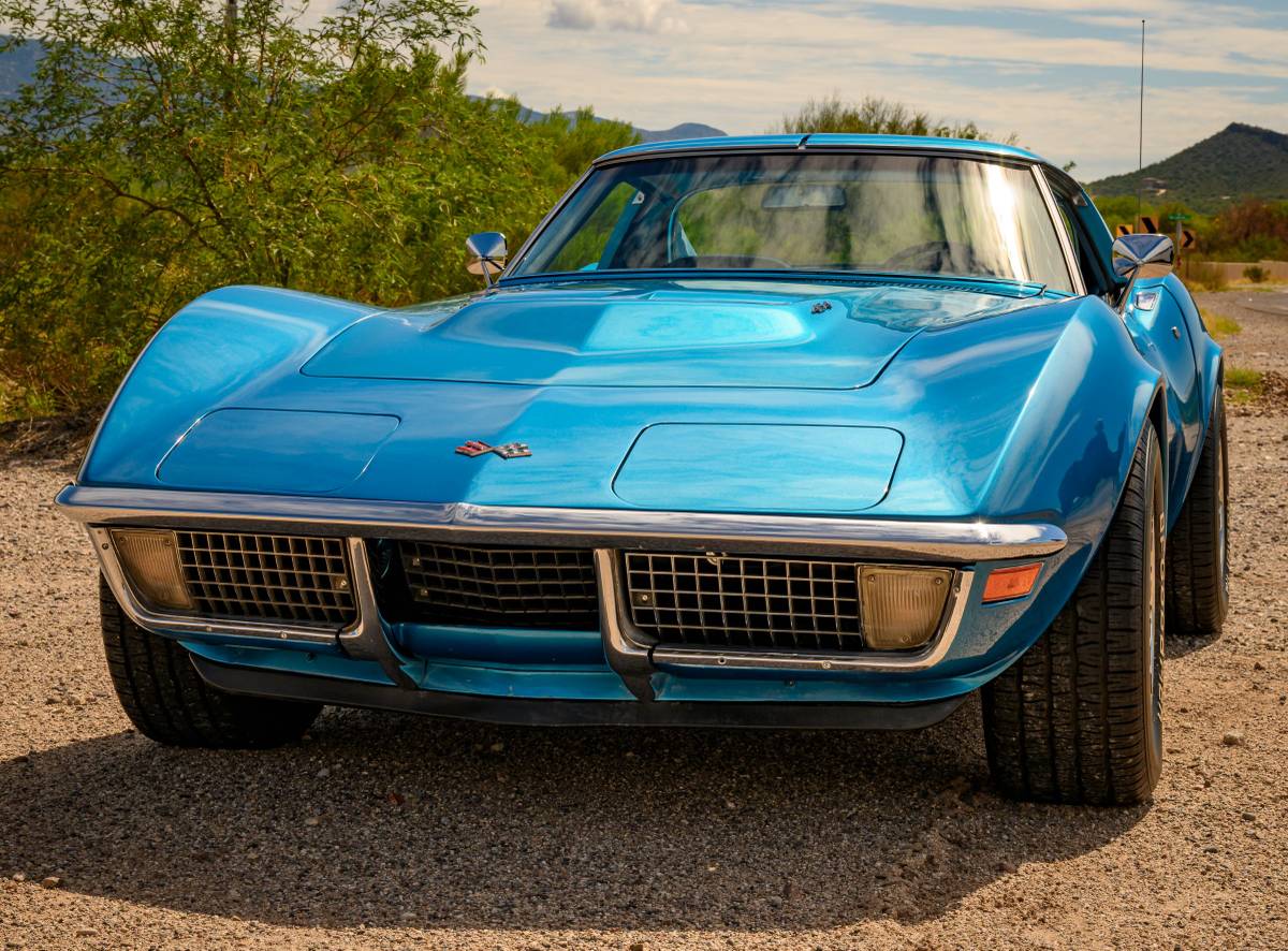 Chevrolet-corvette-stingray-1971-blue-6