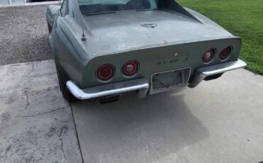 Chevrolet-corvette-stingray-1972-2