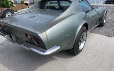 Chevrolet-corvette-stingray-1972-30