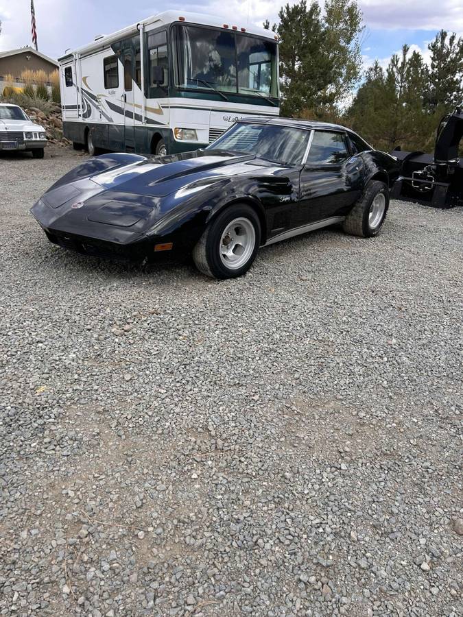 Chevrolet-corvette-stingray-1973-11