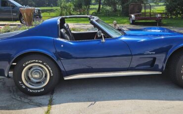 Chevrolet-corvette-stingray-1973-blue