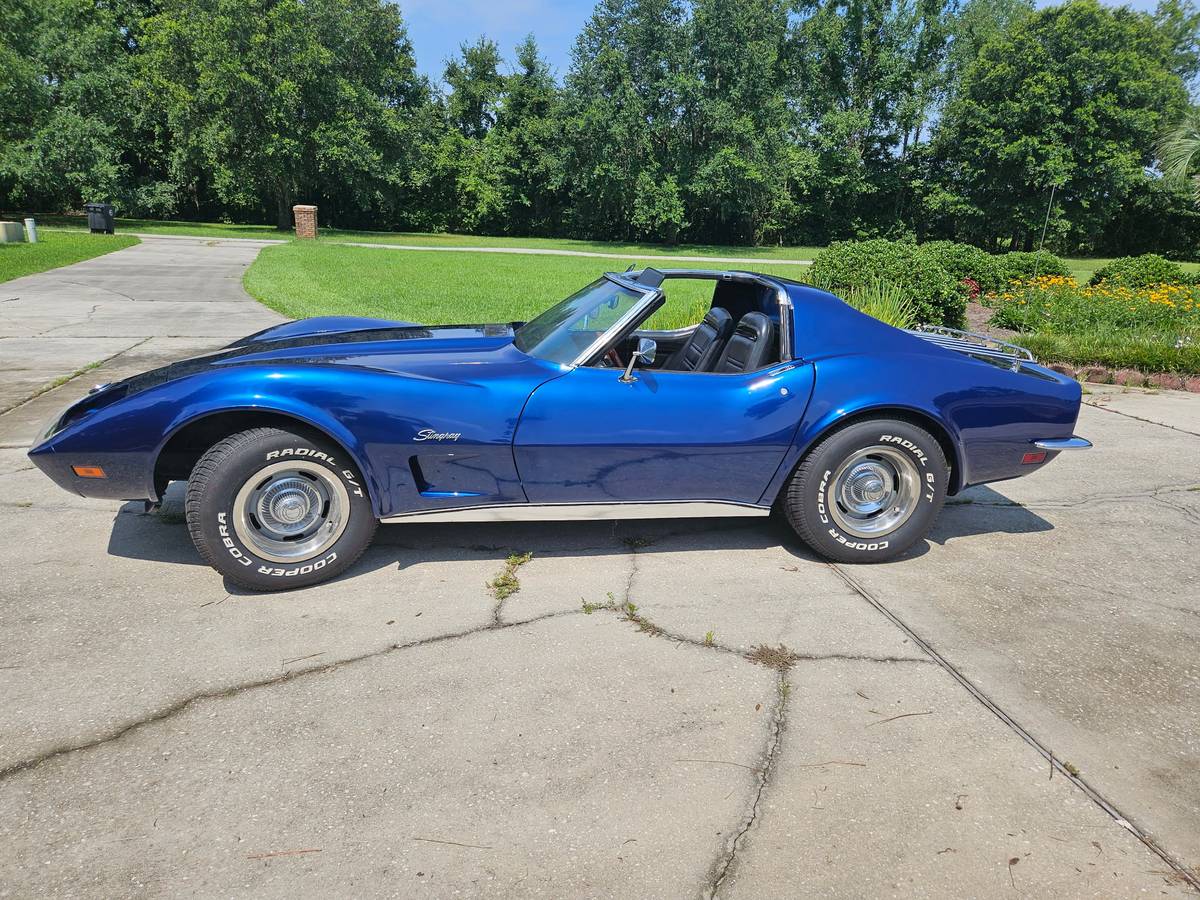 Chevrolet-corvette-stingray-1973-blue-4