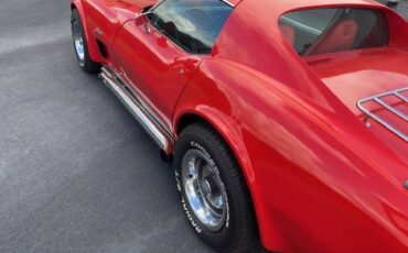Chevrolet-corvette-stingray-1973-red-4