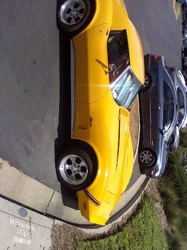 Chevrolet-corvette-stingray-1973-yellow-8