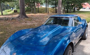 Chevrolet-corvette-stingray-1976-blue-2