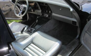 Chevrolet-corvette-stingray-1978-22