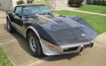 Chevrolet-corvette-stingray-1978