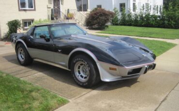 Chevrolet-corvette-stingray-1978-7