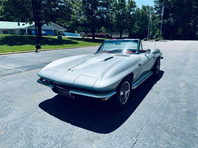 Chevrolet-corvette-stingray-conv-1965-silver-1