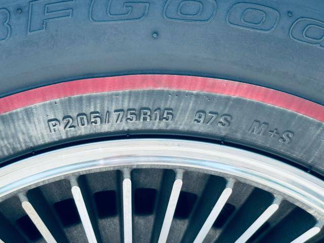 Chevrolet-corvette-stingray-conv-1965-silver-10