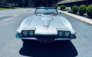 Chevrolet-corvette-stingray-conv-1965-silver-20