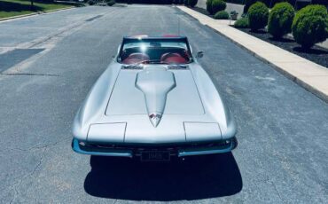 Chevrolet-corvette-stingray-conv-1965-silver