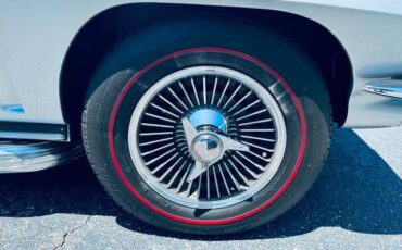 Chevrolet-corvette-stingray-conv-1965-silver-9