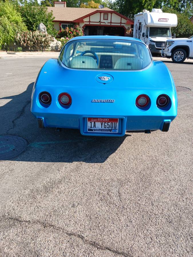 Chevrolet-corvette-w-t-tops-25th-anniversary-1978-blue-10