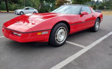 Chevrolet-corvette-z51-1986-red