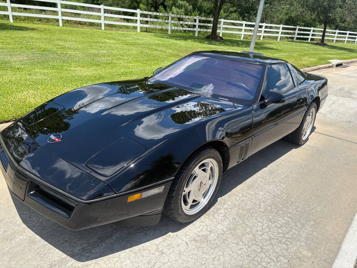 Chevrolet-corvette-zr1-1990-1