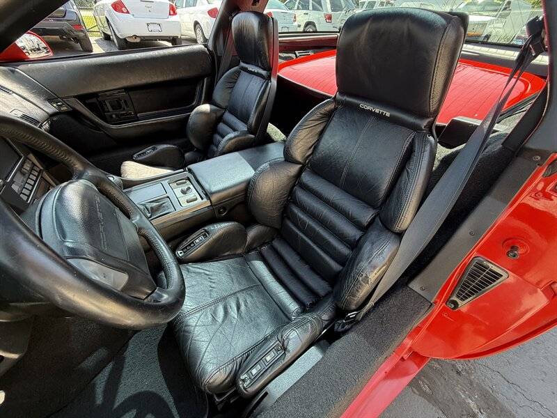 Chevrolet-corvette-zr1-1990-8
