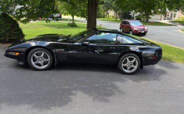 Chevrolet-corvette-zr1-1992-black