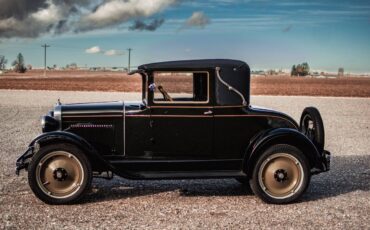 Chevrolet-coupe-1928-black