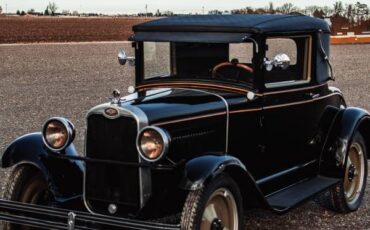 Chevrolet-coupe-1928-black-9