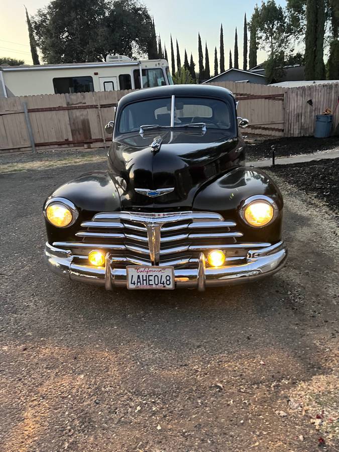 Chevrolet-coupe-1948-black