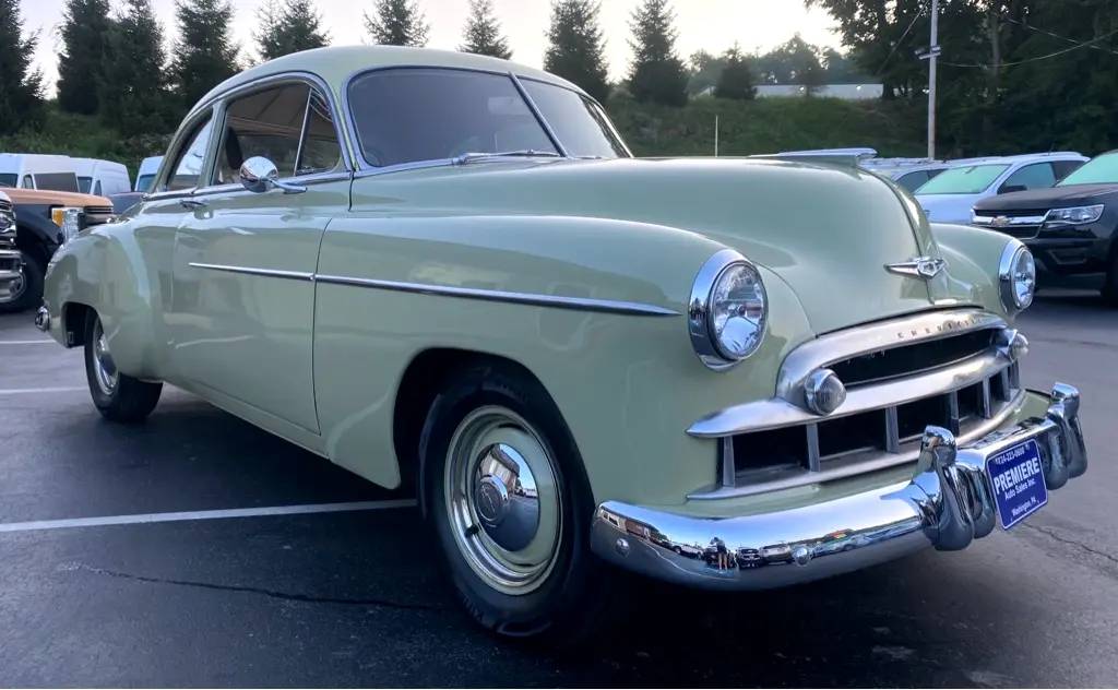Chevrolet-coupe-1949-green-5