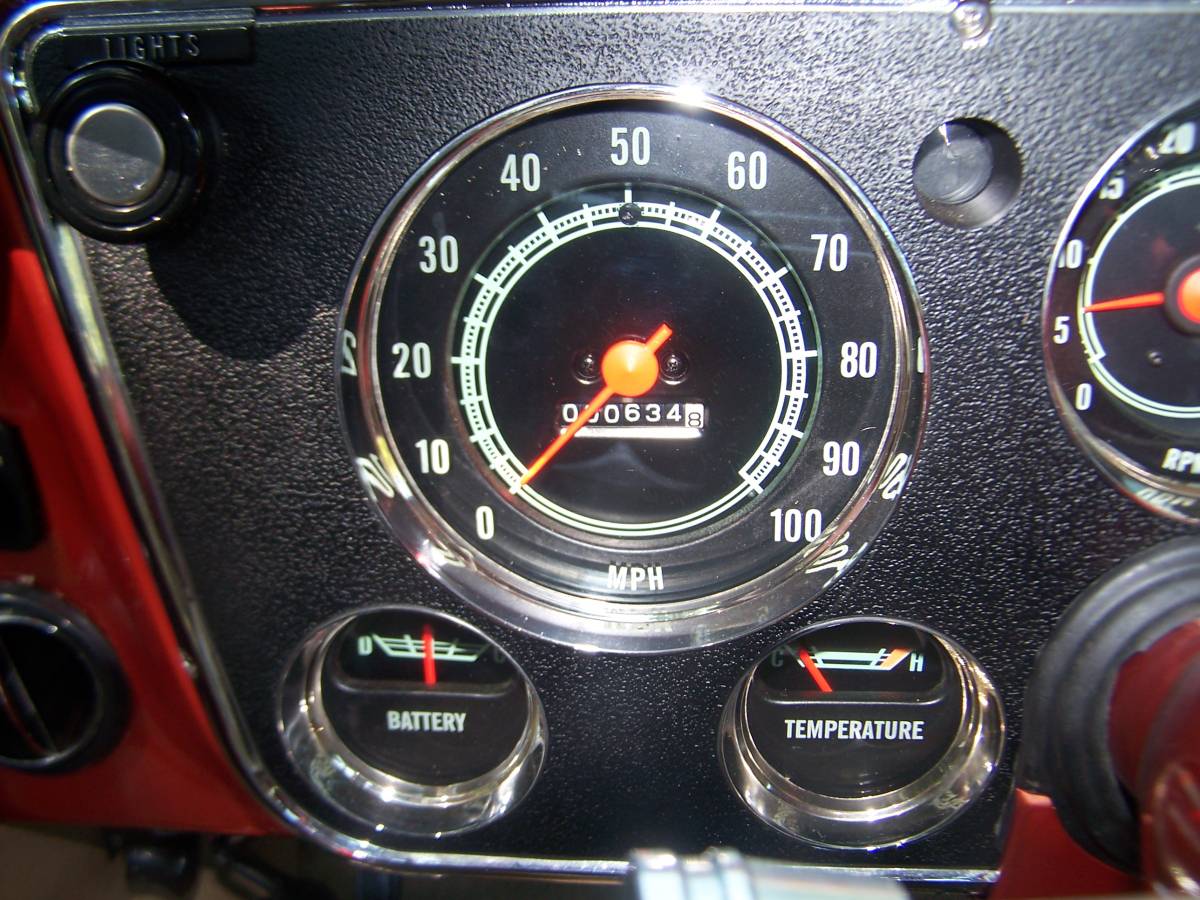 Chevrolet-cst-10-1970-orange-19