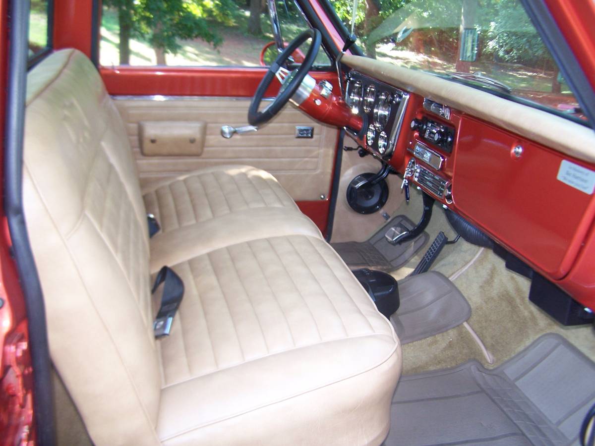 Chevrolet-cst-10-1970-orange-4