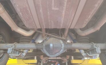 Chevrolet-cst-10-1970-yellow-14