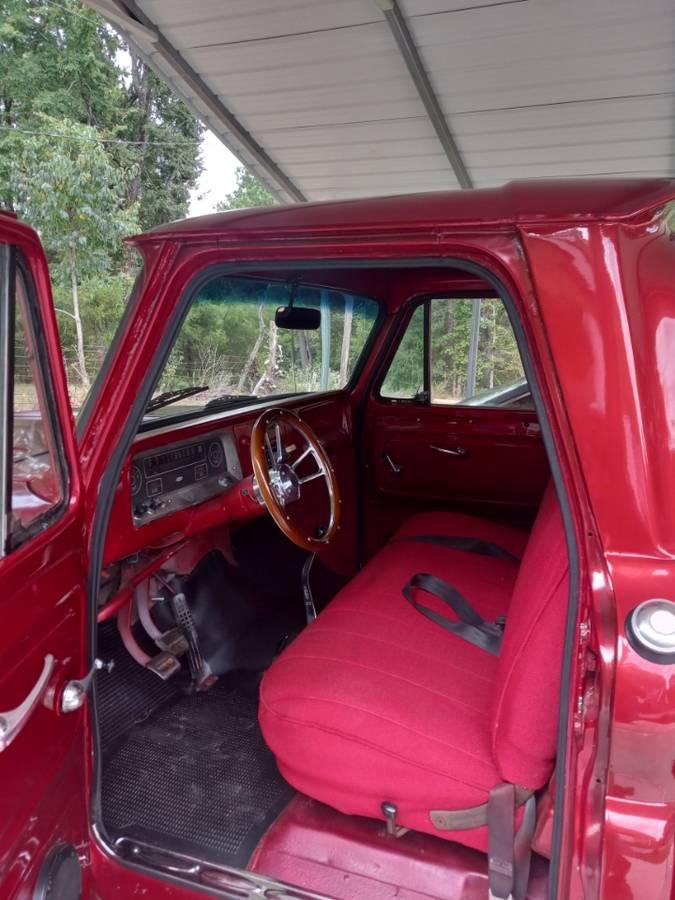 Chevrolet-ctn-1965-red-2