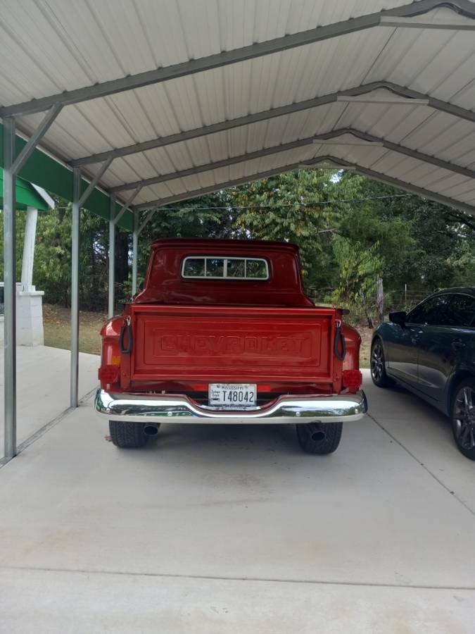 Chevrolet-ctn-1965-red