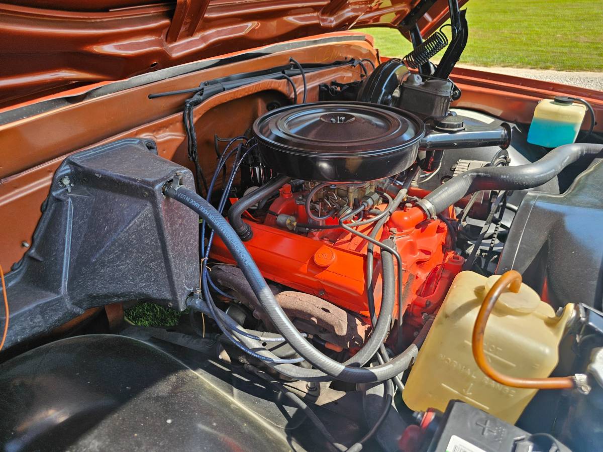 Chevrolet-custom-1972-17