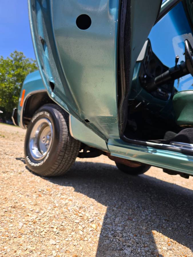 Chevrolet-custom-deluxe-10-1977-22